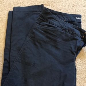 Navy pixie crop pant
